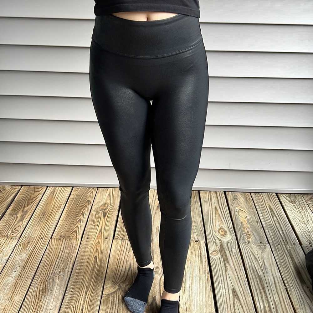 Spanx by Sara Blakey  shiney black leggings